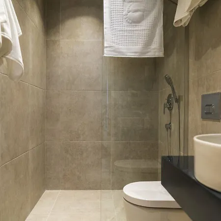 Channel Hotel apartamentowy 3*