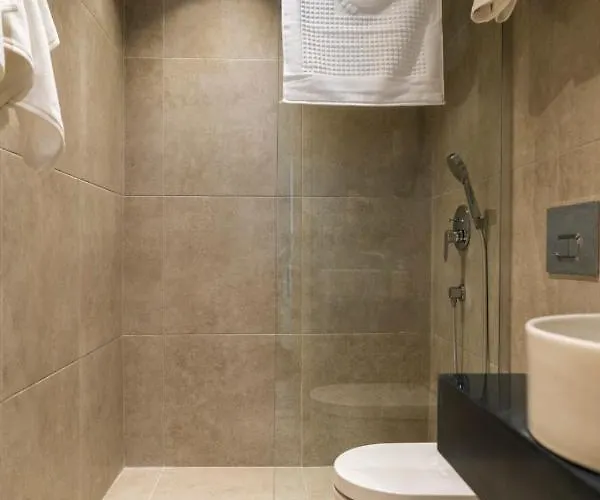 Channel Hotel apartamentowy 3*