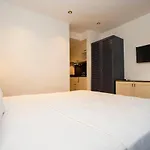 Hotel de apartamente Channel